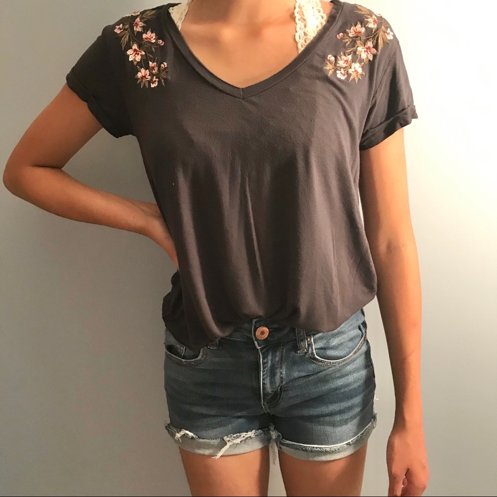 American Eagle Shirt - Picture 3 of 3